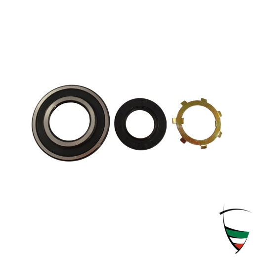 REAR WHEEL BEARING SET UP TO 1972