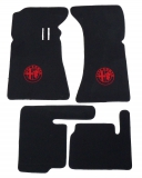 serie di 4 tappettini, nero con emblema rosso GT, pedaliera bassa