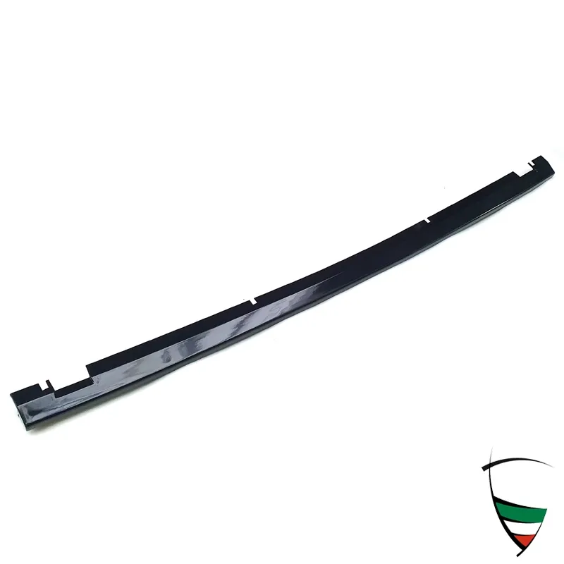 Barre plastique noir capot moteur 74-78