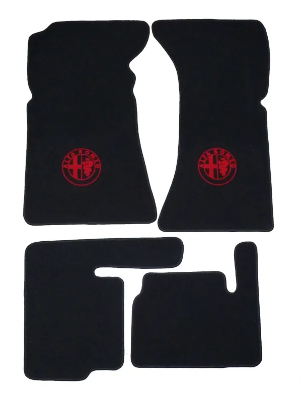 alfombrillas (juego de 4) GT pedales arriba (negro con emblema rojo)