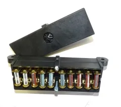 FUSE BOX 105/115 FOR 10 FUSES UNDER DASHBOARD (22 CONNECTIONS)