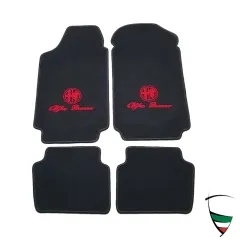 Fußmatten GTV/6/Alfetta Lim. (116) schwarz/rotes Emblem Tuftvelour,gekettelt,Rückenbeschich tung:Latex-Feinprägung