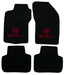 Fußmatten 147 schwarz/rotes Emblem Tuftvelour,gekettelt,Rückenbeschich tung:Latex-Feinprägung