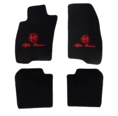 Fußmatten 156 schwarz/rotes Emblem Tuftvelour,gekettelt,Rückenbeschich tung:Latex-Feinprägung