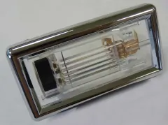 lampadina interna Alfetta GTV (116) 1. serie con cornice cromata e interruttore